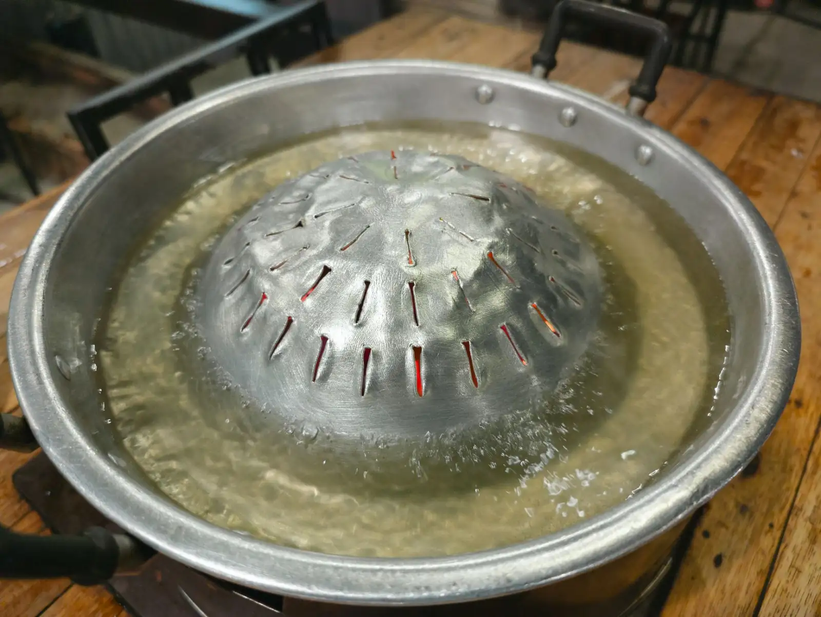 临沂诺达家居收纳储物柜结构设计与承重性能解析