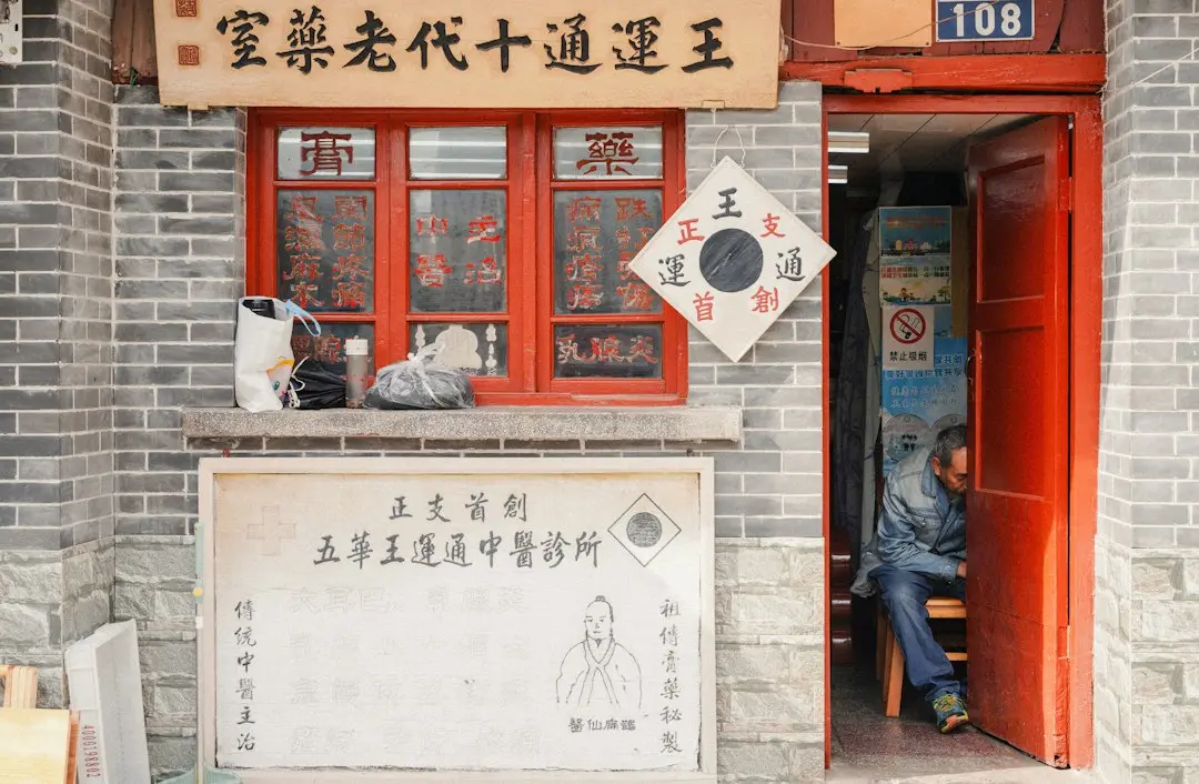 临沂诺达储物柜与置物架承重结构技术对比分析